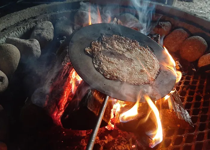 ホームステイ Experience Accommadation Eco-unela *